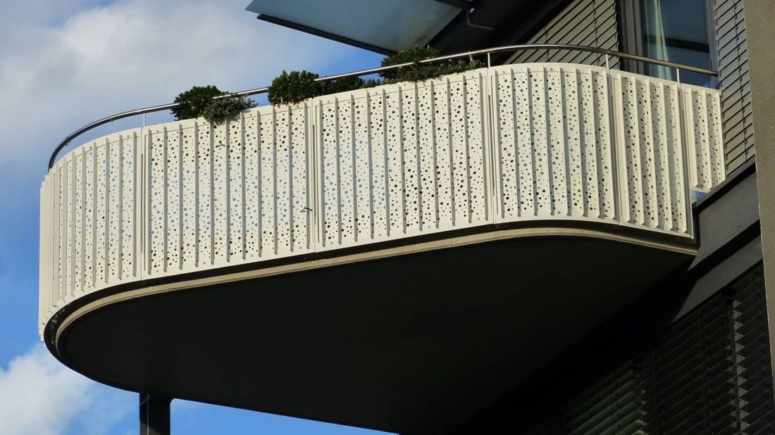 Trespa-Füllung – Metallbau HEIMSCH